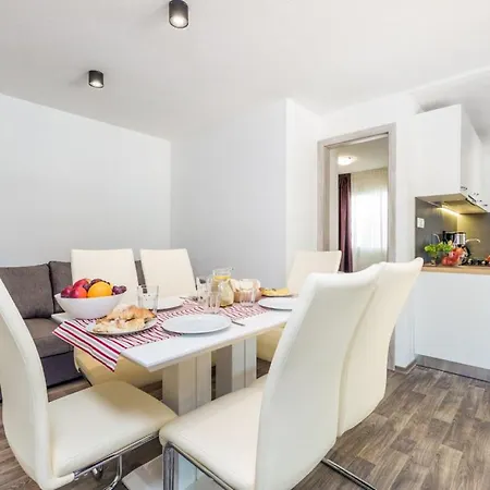 Brugor Mobil Homes *